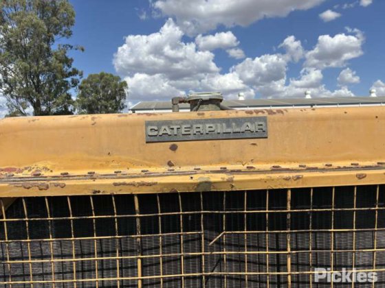 キャタピラー発電機