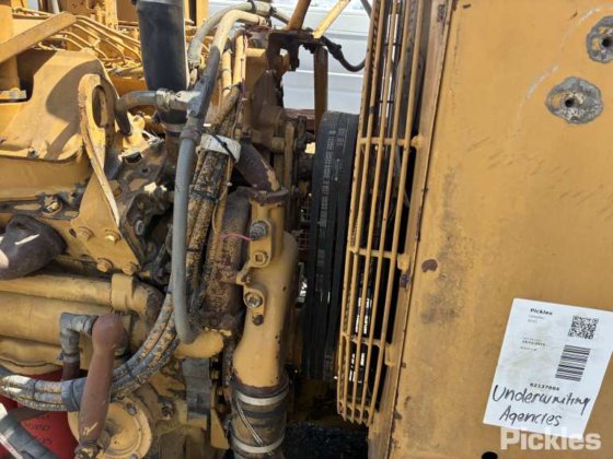 キャタピラー発電機