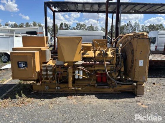 キャタピラー発電機