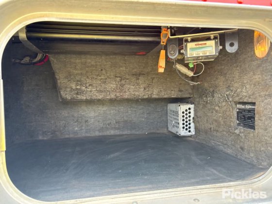 2018 肯沃斯 K200 Big Cab