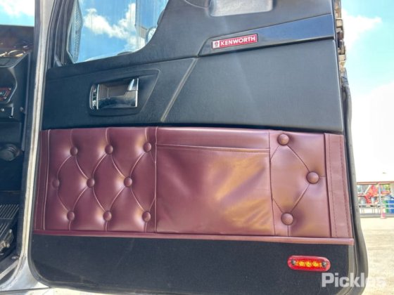 2018 肯沃斯 K200 Big Cab