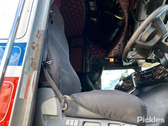 2018 肯沃斯 K200 Big Cab