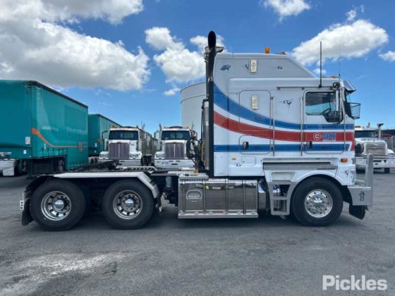 2018 肯沃斯 K200 Big Cab
