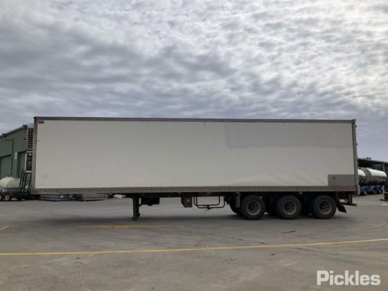 1998 ルーカースタンダード