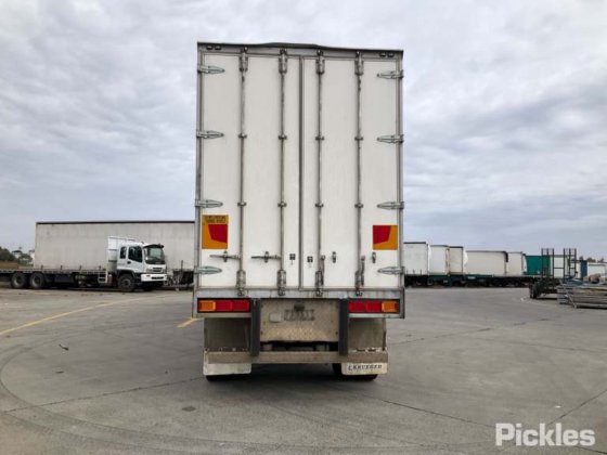 1998 ルーカースタンダード