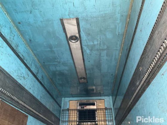 2000 マキシトランス ST3