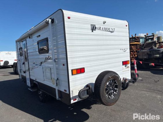 2015 Paramount Duett