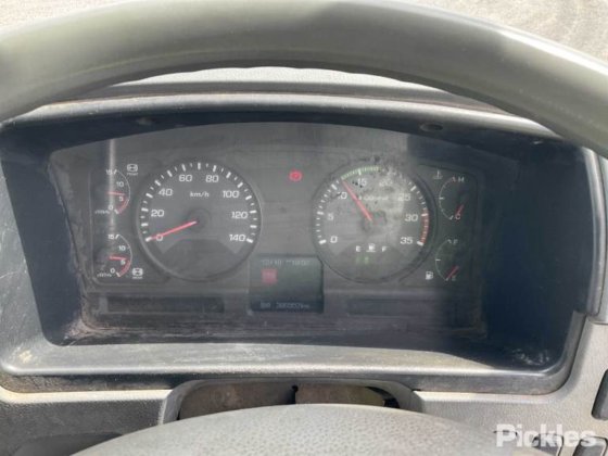 2015年三菱扶桑战斗机1627