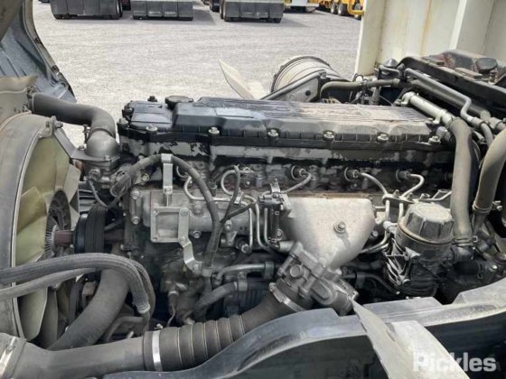 2015年三菱扶桑战斗机1627