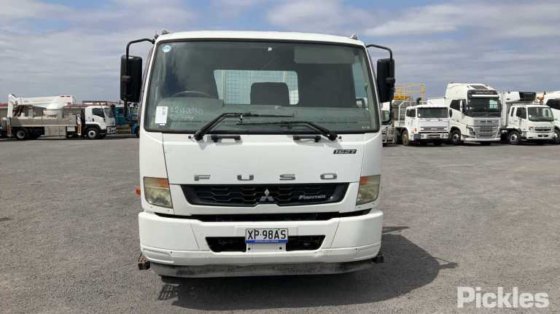 2015年三菱扶桑战斗机1627