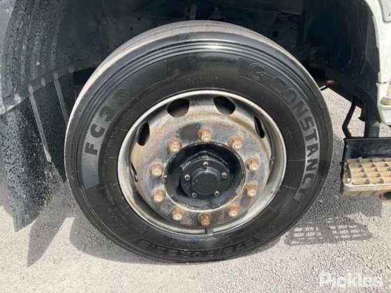 2015年三菱扶桑战斗机1627