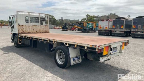 2015年三菱扶桑战斗机1627