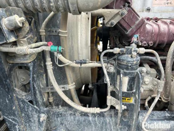 2015 麦克卡 Trident