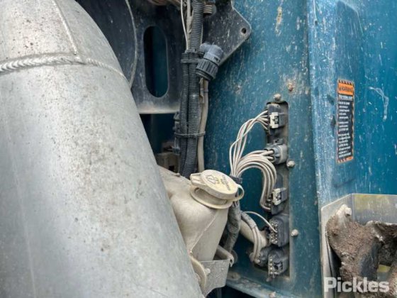 2015 麦克卡 Trident