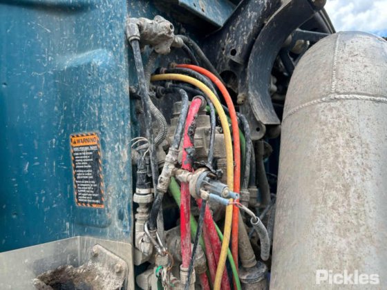 2015 麦克卡 Trident