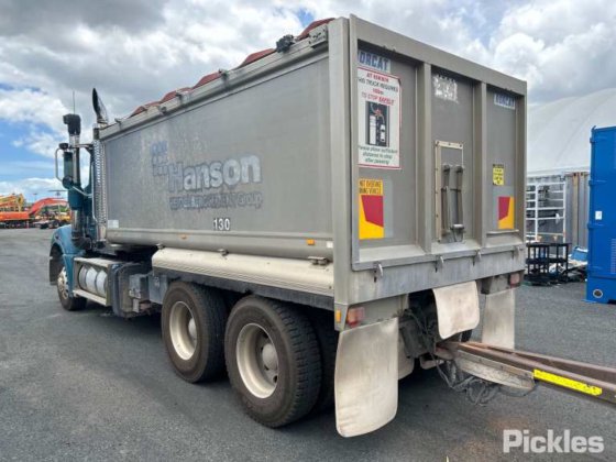 2015年のマック・トライデント