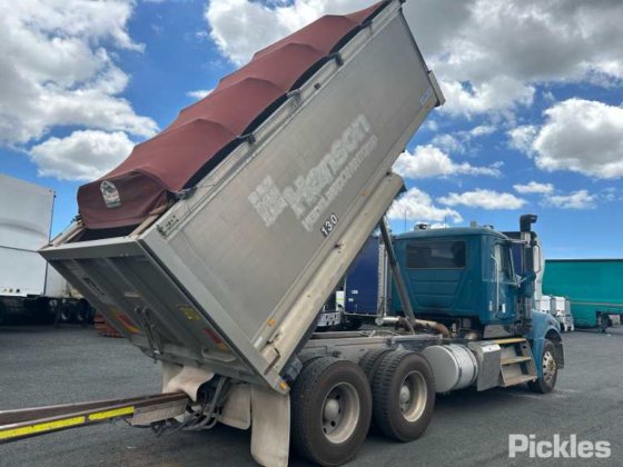 2015年のマック・トライデント