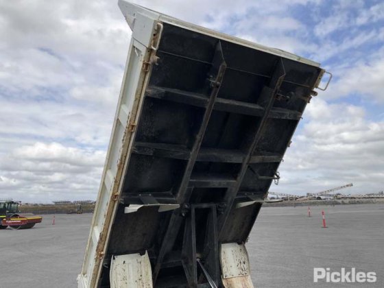 2018款三菱Canter 615