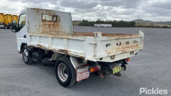 2018款三菱Canter 615