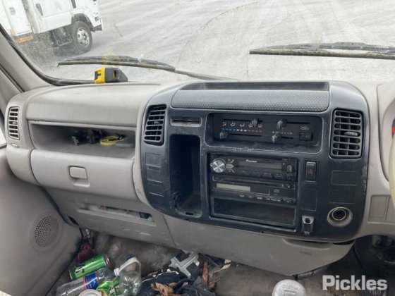 2006款日野Dutro U305