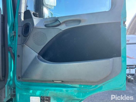 2012 款梅赛德斯-奔驰 Actros 2648