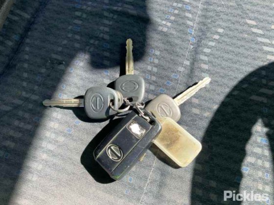 2016年式 日野 300 921