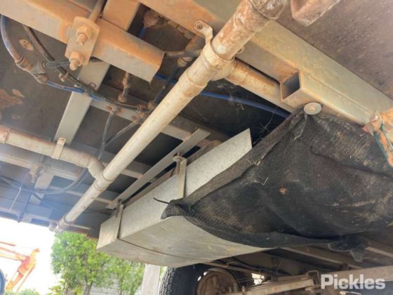 2013莲花自由式（路虎发现】