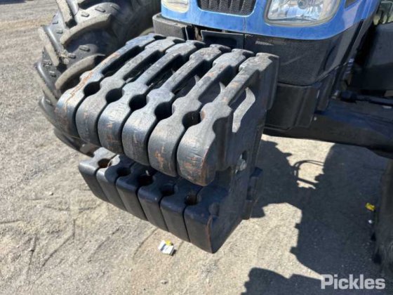 2011年 ニューホランド T4050