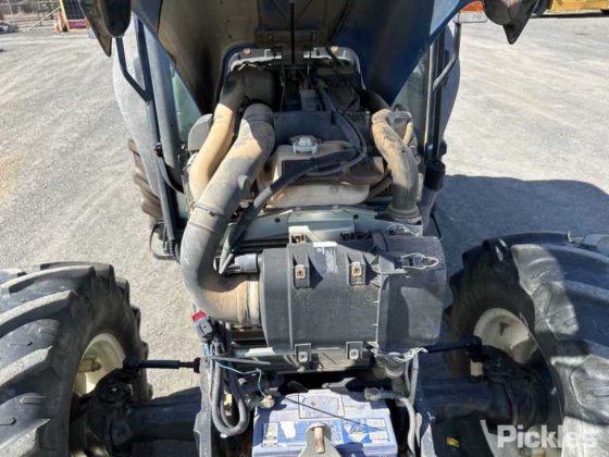 2011年 ニューホランド T4050