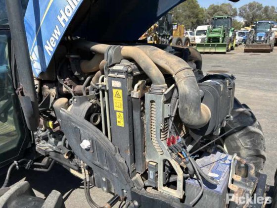 2011年 ニューホランド T4050