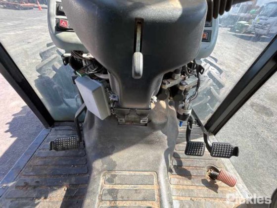 2011年 ニューホランド T4050