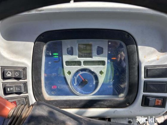 2011年 ニューホランド T4050