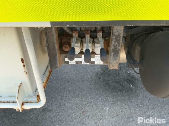 2008年式 日野 FM1J