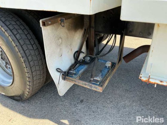 2008年式 日野 FM1J