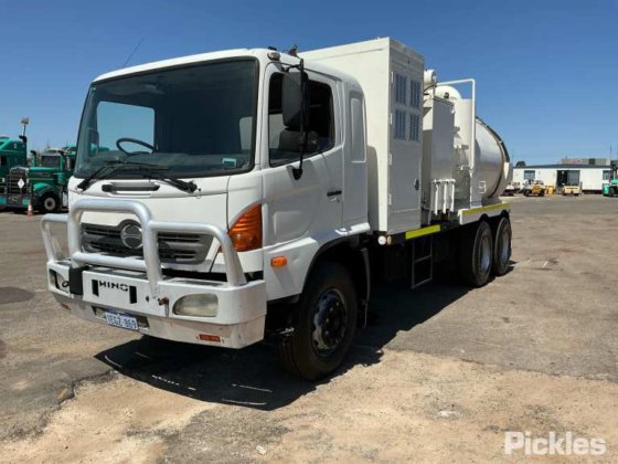 2008年式 日野 FM1J