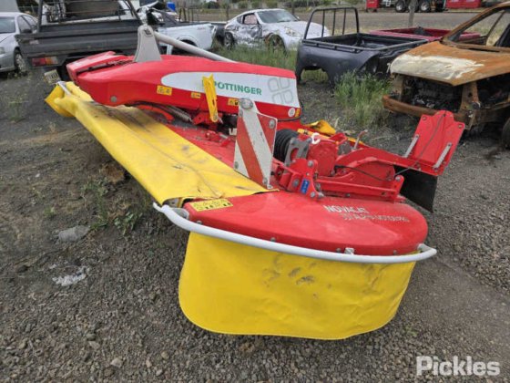 ポッティンガー・ノヴァキャット 351