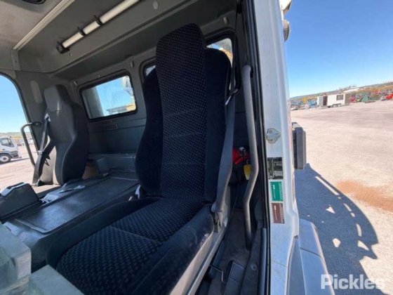 2013年型メルセデス・ベンツ アクソール 2633