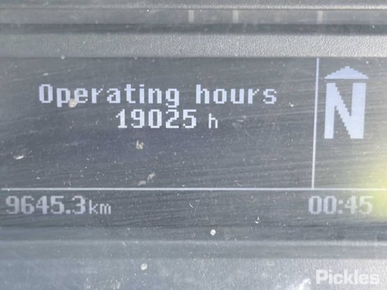 2013年型メルセデス・ベンツ アクソール 2633