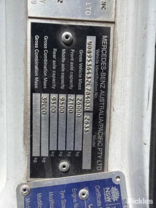 2013年型メルセデス・ベンツ アクソール 2633