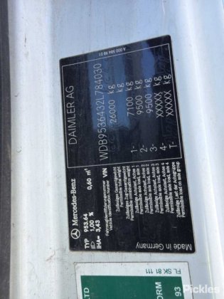 2013年型メルセデス・ベンツ アクソール 2633