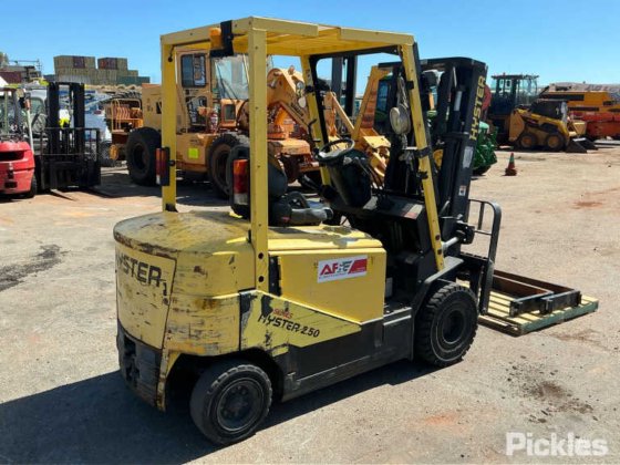 2005 Hyster J2.50HEX
