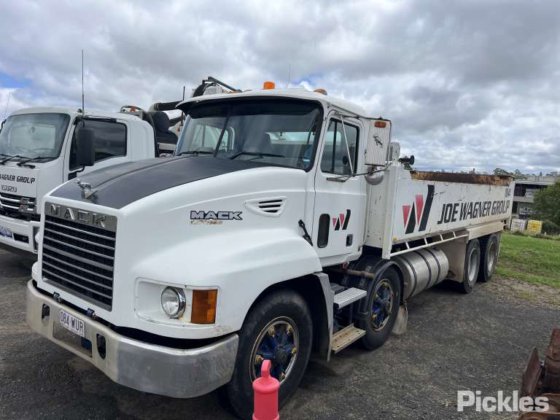 2004年麦克卡 Metro Liner