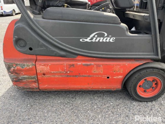2010 リンデ E16C