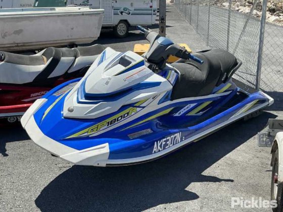 Yamaha Waverunner