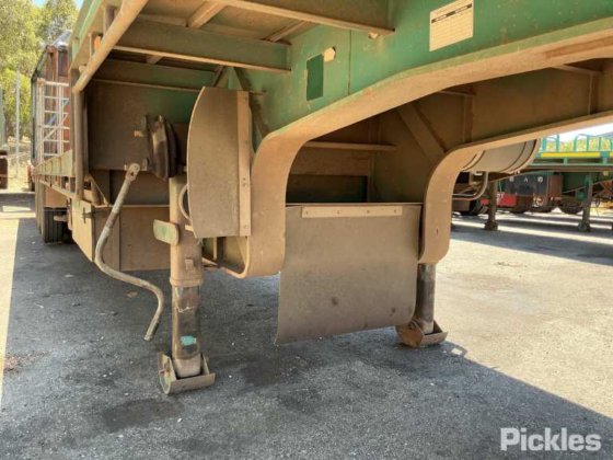 2011 Haulmark 3ST37