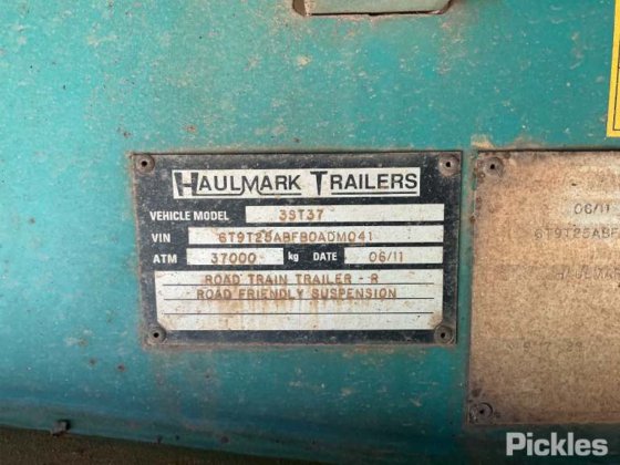2011 Haulmark 3ST37