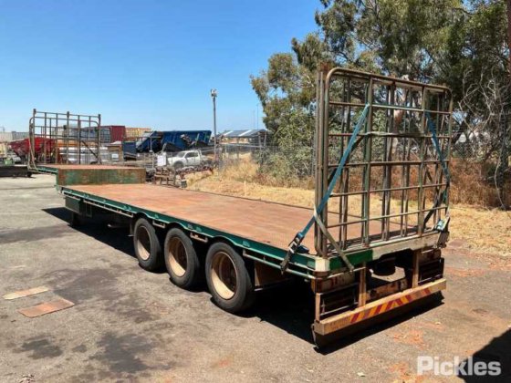 2011 Haulmark 3ST37