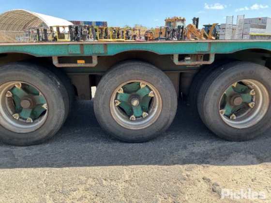 2011 Haulmark 3ST37