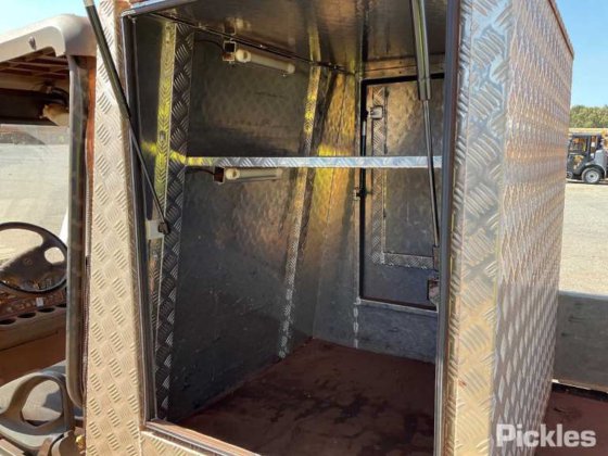 库什曼穿梭巴士 2