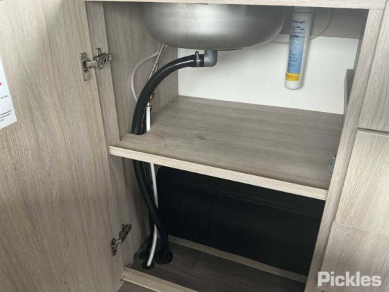 2017年式ジェイコ スタークラフト アウトバック